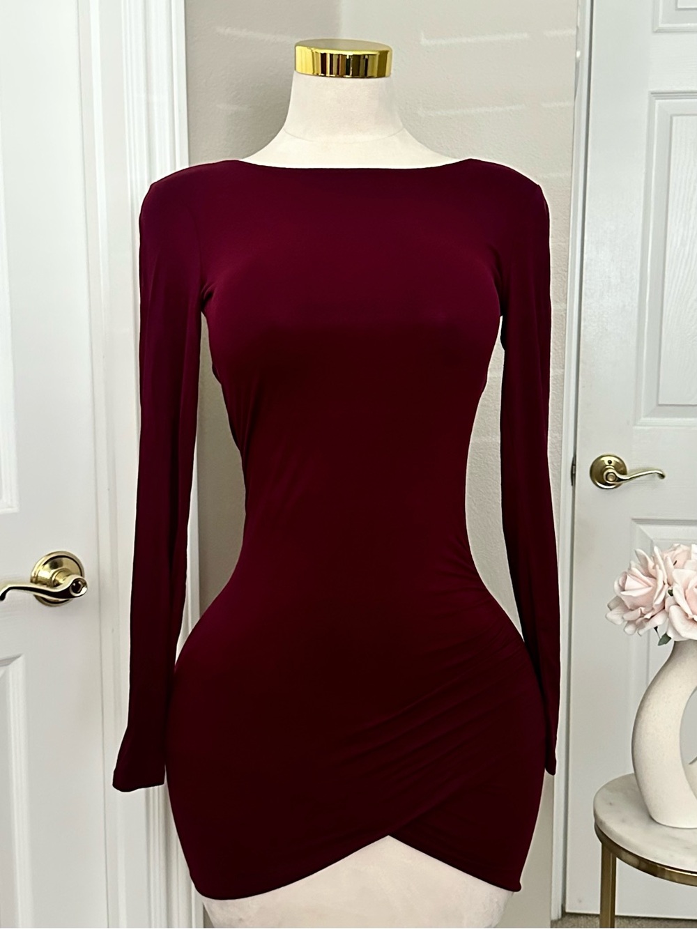Forever 21 Burgundy Wine Backless Bodycon Mini Dress w/ Tulip Hem Sz Small